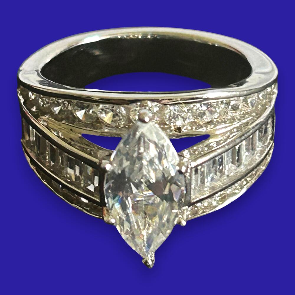 Marquise Ring Sterling Silver Size 6 Marked DK 925 See Pictures